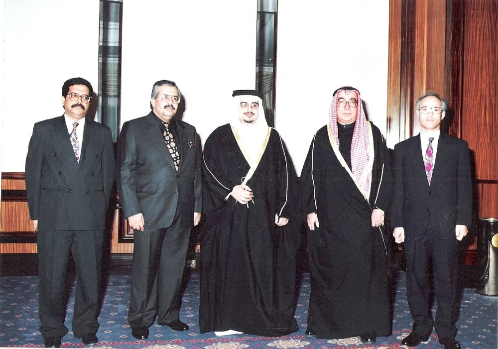 البحرين تودّع السفير ظافر العمران.. قامة دبلوماسية وعطاء لا ينتهي