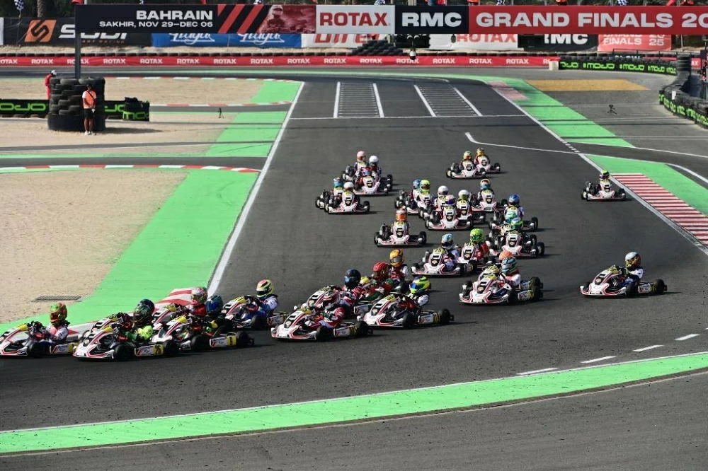 تتويج أبطال نهائيات تحدي &laquo;الروتاكس ماكس&raquo; الكبرى 2025 بحلبة البحرين الدولية لـ&laquo;الكارتنج&raquo;