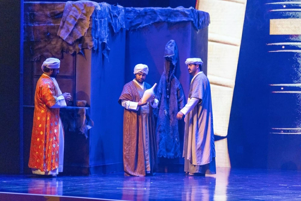 الأمين العام للمجلس الأعلى للشباب والرياضة يشهد ختام مبادرة &laquo;نكتبُ بالعَربية&raquo;