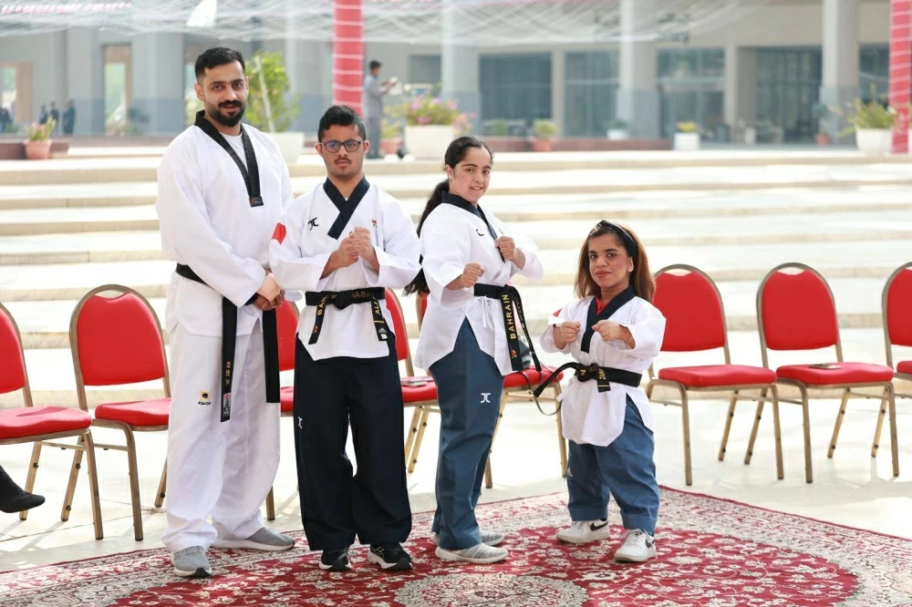 اللجنة البارالمبية البحرينية تشارك في المهرجان الرياضي لذوي الهمم بجامعة البحرين