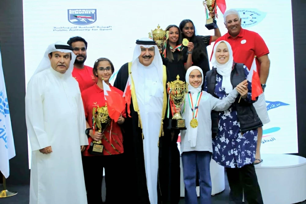 منتخبنا الوطني يتوج بأربع ميداليات ملونة بالبطولة العربية الثانية للشراع للفتيات