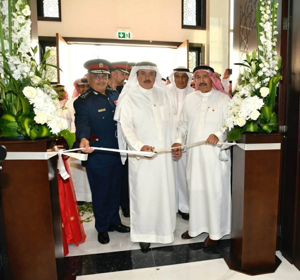 محافظة المحرق تفتتح معرض الصور التاريخية احتفاءً بالأعياد الوطنية