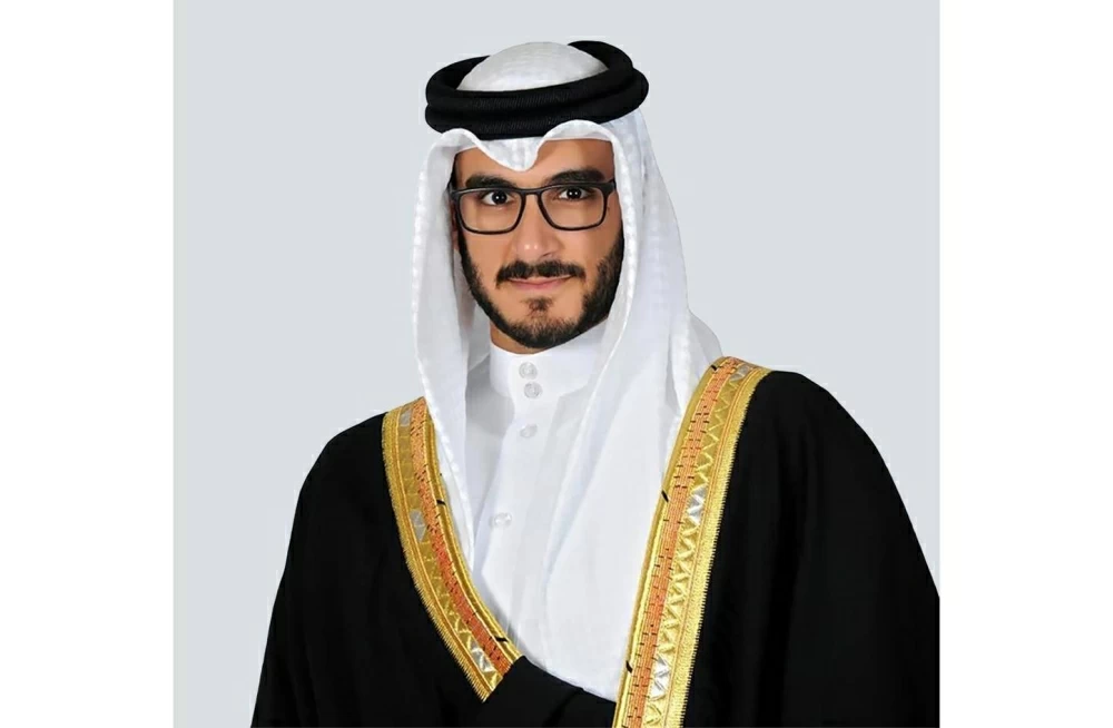 ولي العهد رئيس الوزراء يتلقى برقية تهنئة من عيسى بن سلمان بن حمد بفوز مكلارين ببطولة العالم للفورمولا1