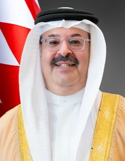 الملك وولي العهد رئيس الوزراء يتلقيان تهنئة سلمان بن أحمد بفوز مكلارين ببطولة العالم