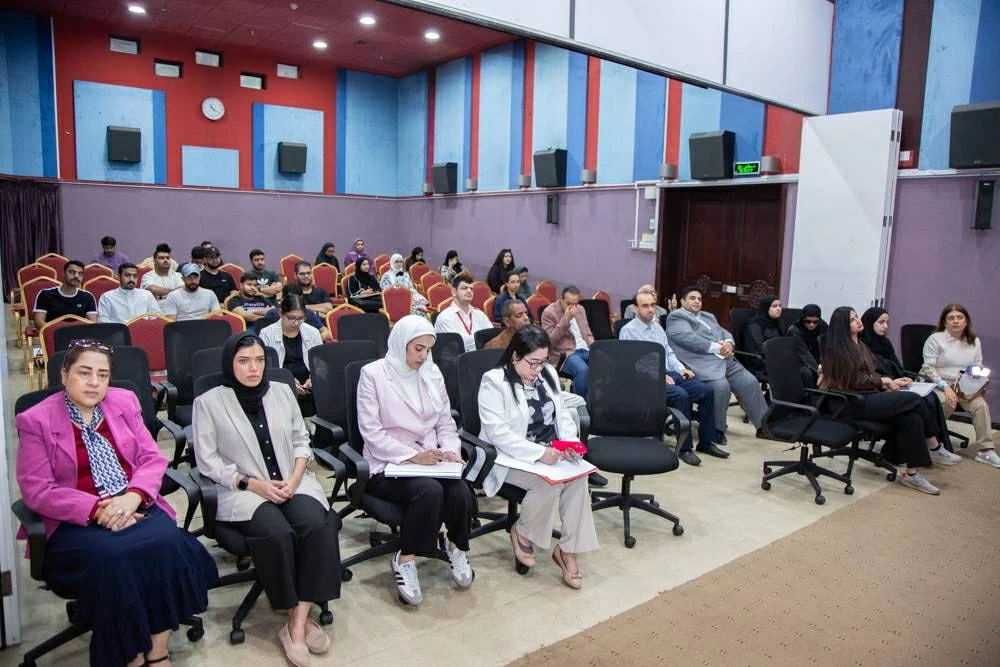 "الأهلية" تُحوّل البحث العلمي لتجربة تفاعلية عبر جلسة متقدمة على EBSCO