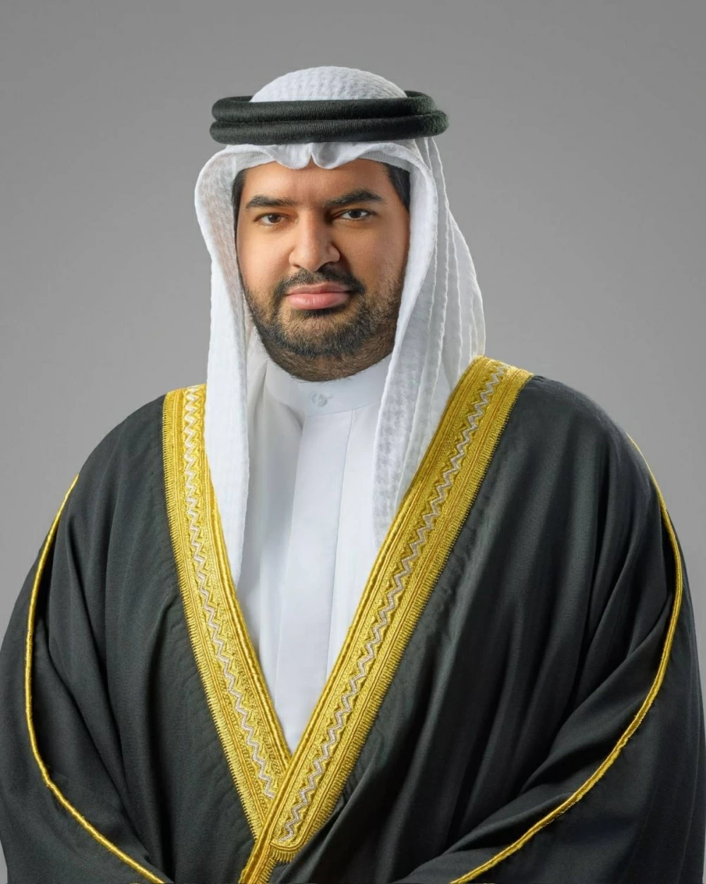 ولي العهد رئيس الوزراء يتلقى برقية تهنئة من عيسى بن علي بفوز فريق مكلارين ببطولة العالم للفورمولا1