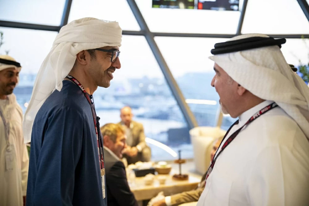 ولي العهد رئيس الوزراء يشهد فوز &laquo;مكلارين&raquo; ببطولة العالم للفورمولا1 للصانعين والسائقين