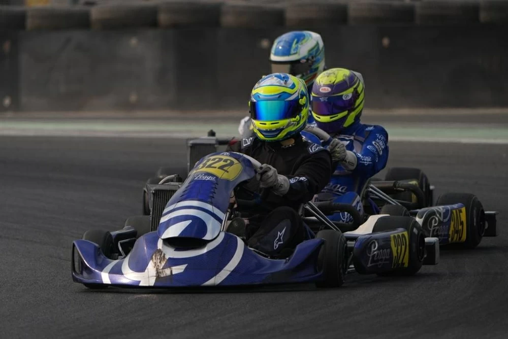 تواصل الإثارة على حلبة الكارتنج بانطلاق جولتي بطولة تحدي الروتاكس ماكس