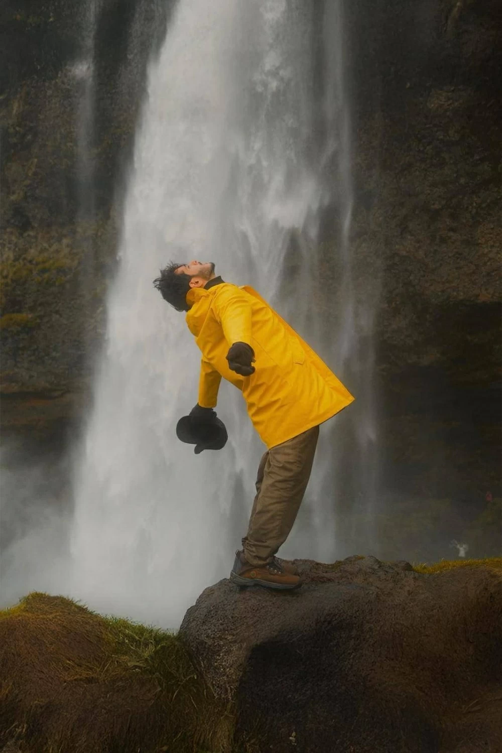 عمر فاروق البحريني الوحيد المرشّح لجائزة أفضل صانع محتوى في الشرق الأوسط لعام 2025