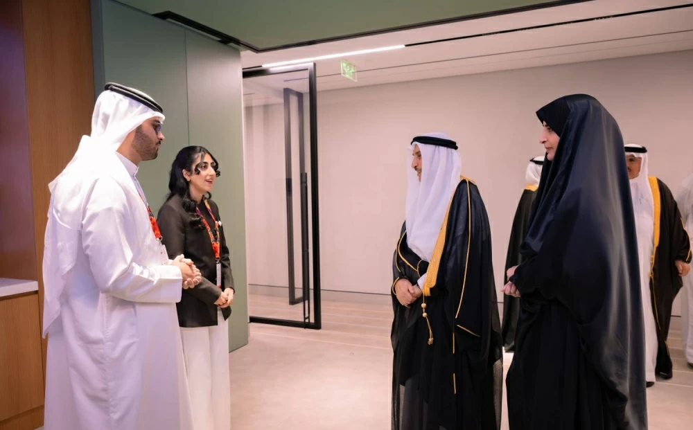 خالد بن عبدالله يفتتح المقر الجديد لـ &laquo;المبرة الخليفية&raquo; ويدشن كتاب مسيرة المؤسسة