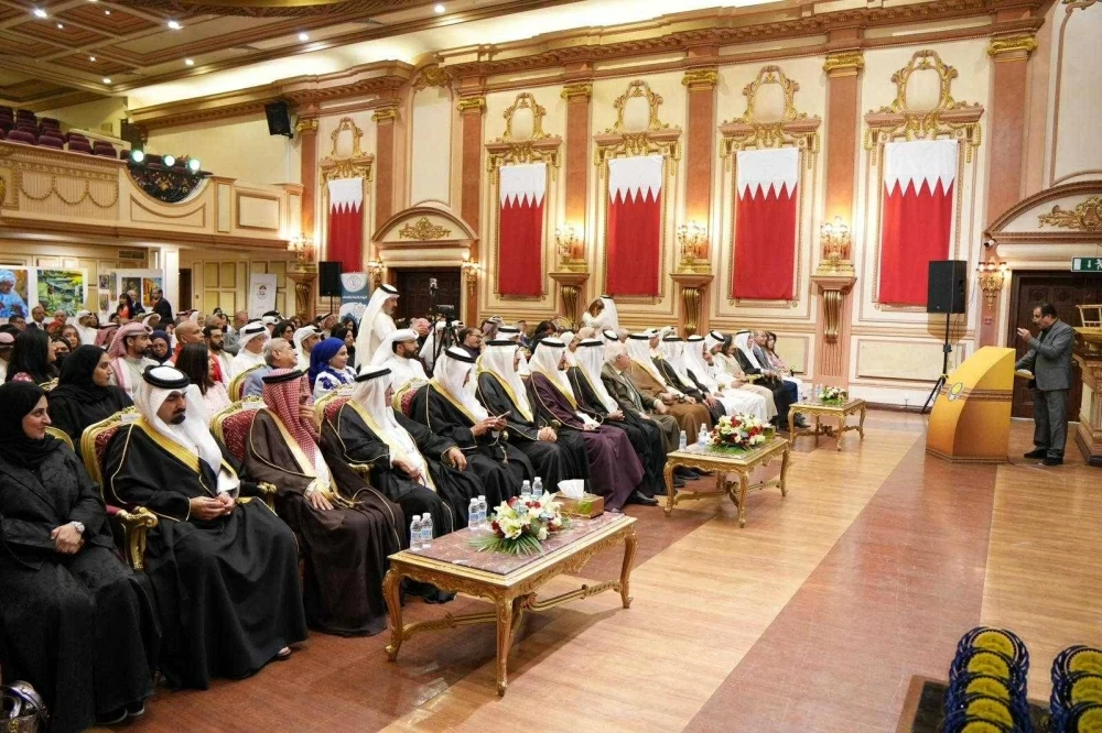 محافظ العاصمة يحضر احتفال نادي الخريجين بالأعياد الوطنية