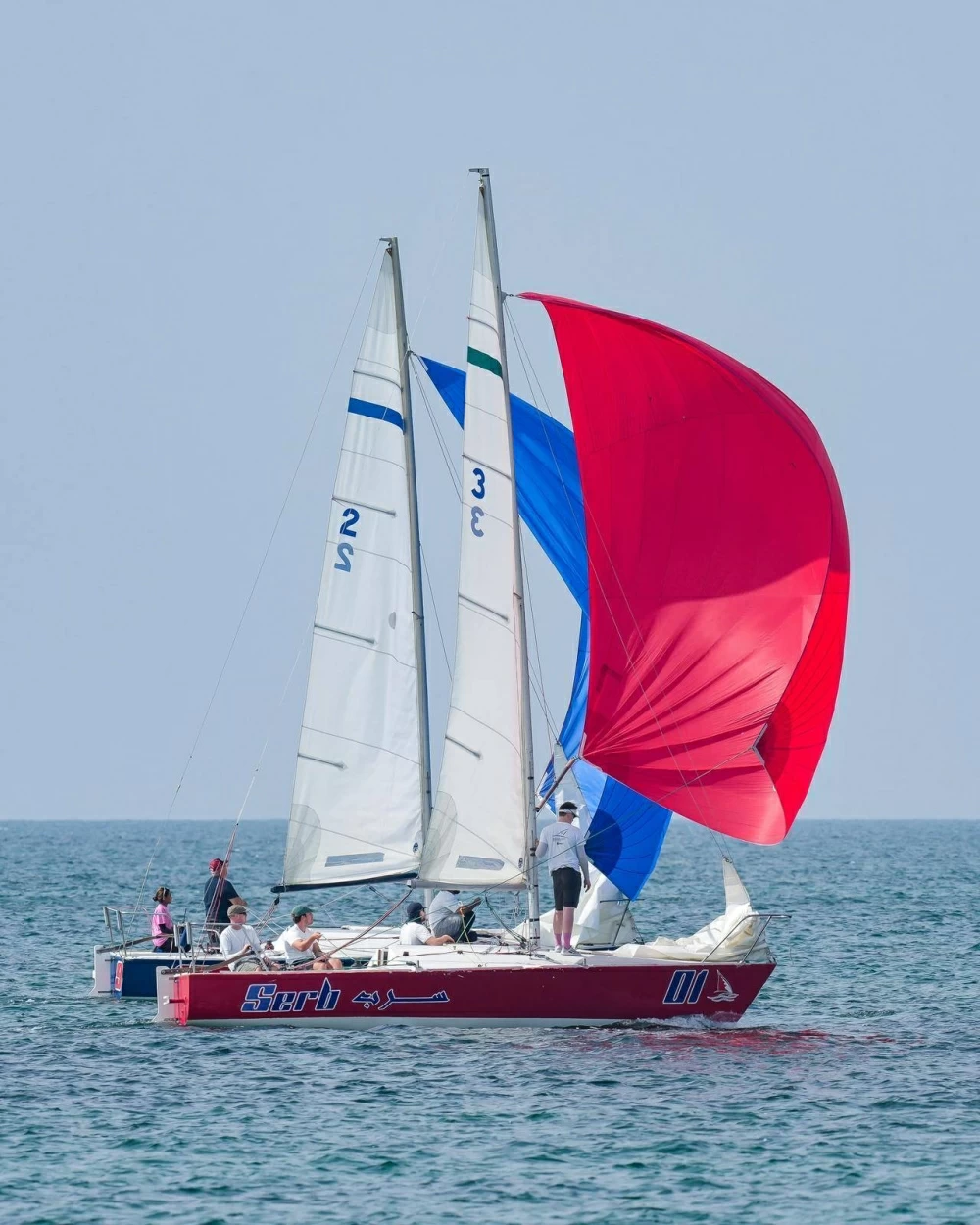 عبدالرحيم عبدالله يتصدر منافسات اليوم الأول لبطولة المملكة لليخوت الشراعية