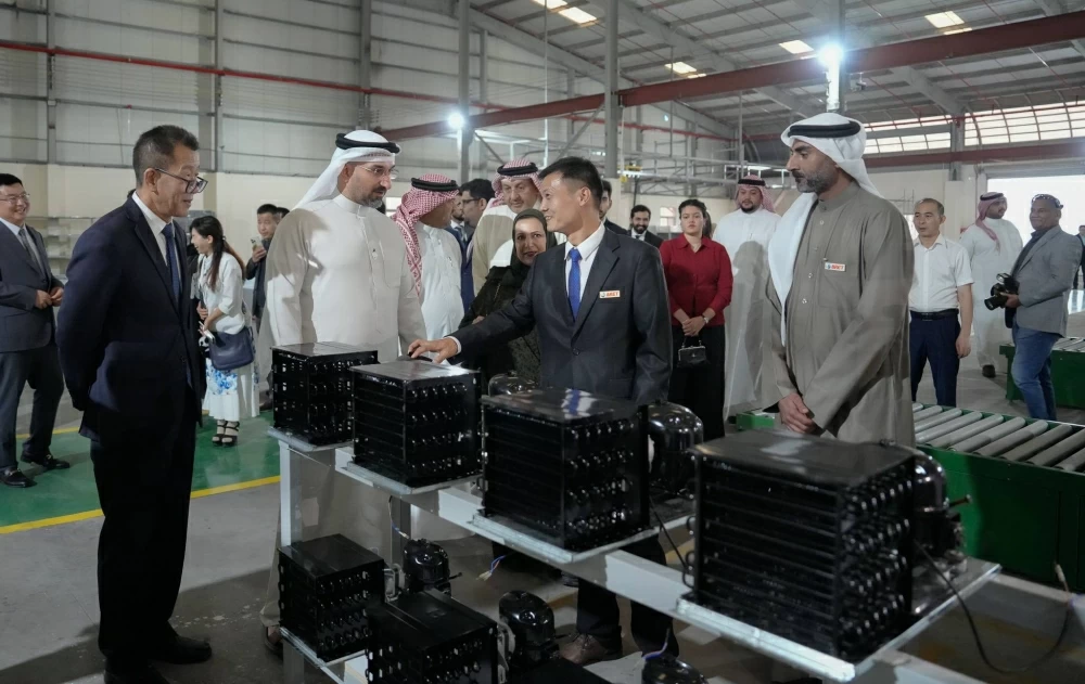 وزير الصناعة يفتتح مصنع البحرين لتكنولوجيا المعدات الكهروميكانيكية للتبريد