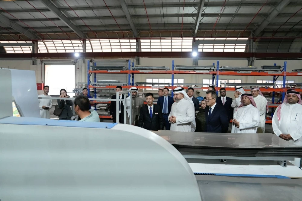 وزير الصناعة يفتتح مصنع البحرين لتكنولوجيا المعدات الكهروميكانيكية للتبريد