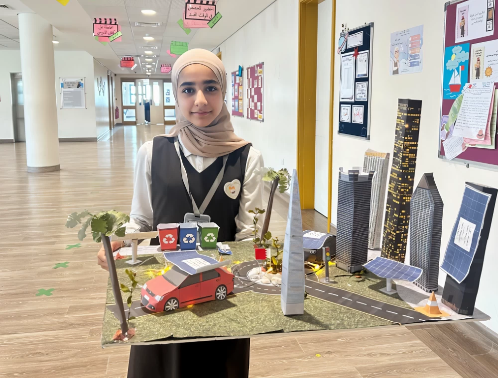 تدريس الرياضيات عبر مجسمات من إبداع الطالبات بمدرسة المالكية