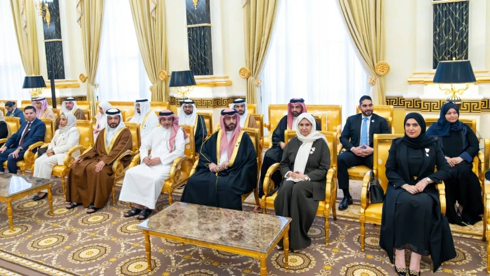 نائب الملك ولي العهد: خدمة المواطن وتحقيق تطلعاته جوهر العمل الحكومي وواجب وطني يتطلب عملًا جماعياً