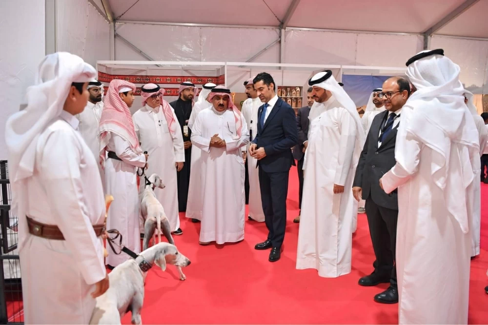 وزير البلديات يتفقد معرض "مراعي 2025" ويؤكد أهميته في تعزيز توجهات الأمن الغذائي