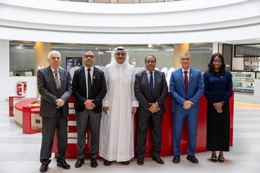 "البحرين للتكنولوجيا" تبحث مع اليونسكو التعاون في التعلّم مدى الحياة