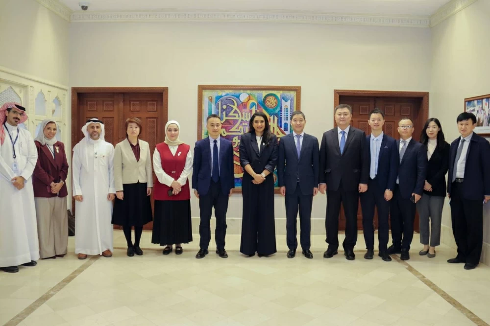 وكيل الإسكان تبحث مستجدات تنفيذ مشروع "سترة الإسكانية" مع "CMEC" الصينية و"سيتيك" الصيني