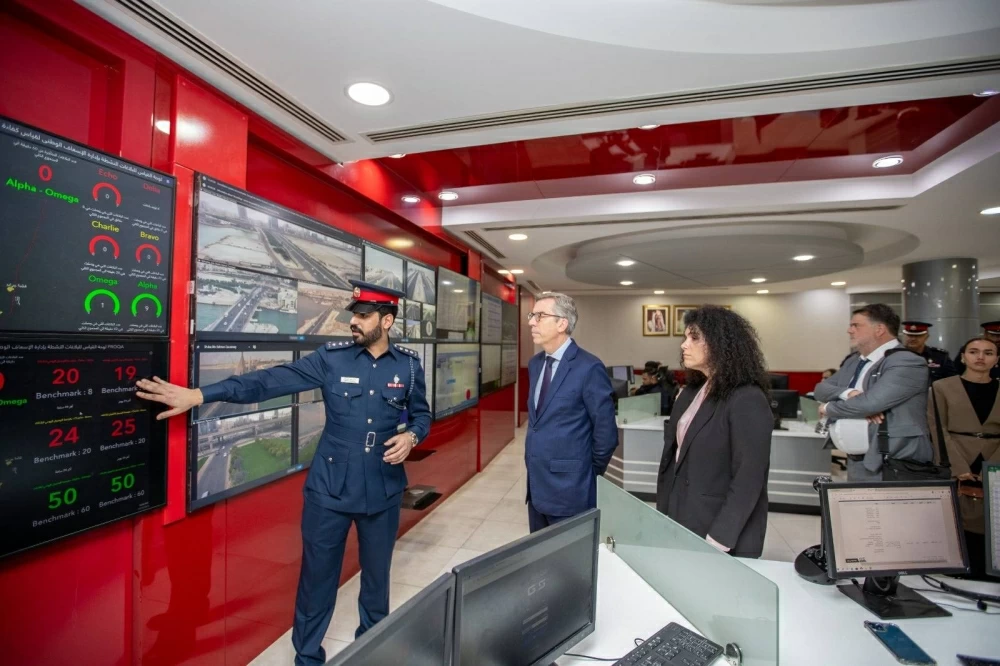 رئيس الأمن العام يبحث مع السفير الفرنسي تعزيز التعاون المشترك وتطوير خدمات الإسعاف الوطني