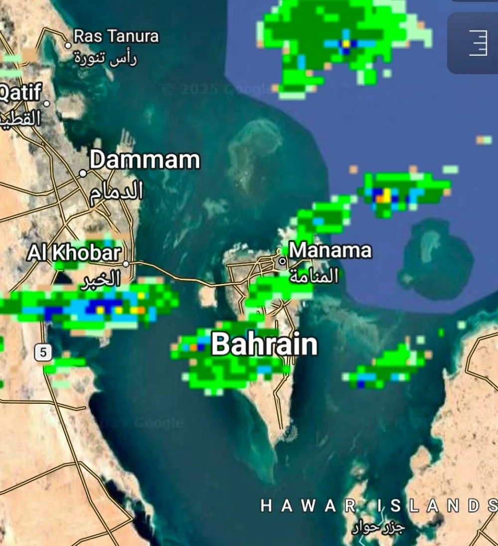 &laquo;الأرصاد&raquo;: أمطار خفيفة إلى متوسطة على معظم مناطق البحرين