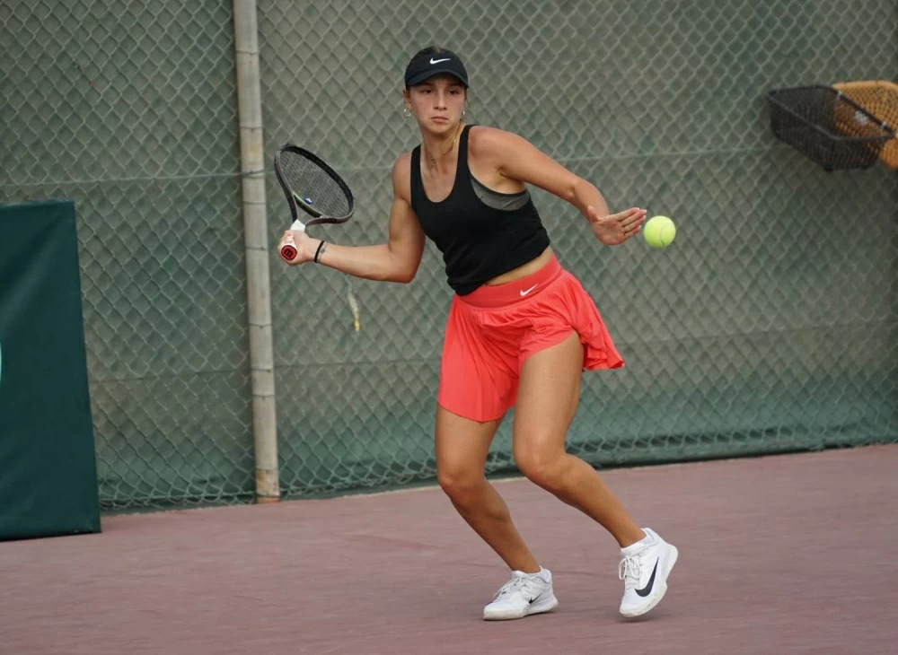 ختام سلسلة بطولات الاتحاد الدولي للتنس للناشئين اليوم السبت