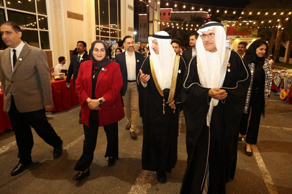 الجامعة العربية المفتوحة تحتفل بالعيد الوطني بحضور محافظ الشمالية