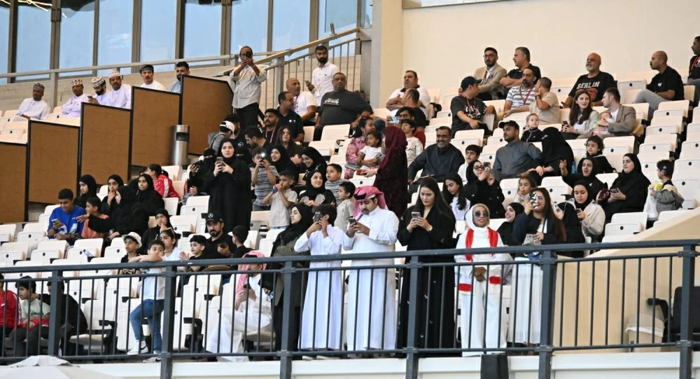 ولي العهد رئيس الوزراء يشهد مهرجان الرفه للإعلام لسباق الخيل