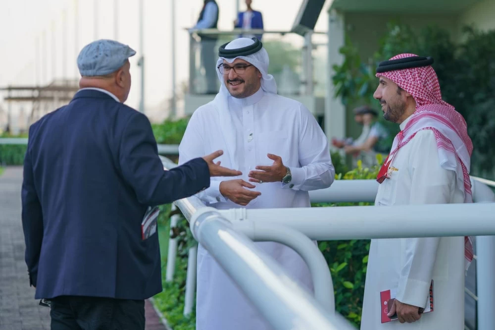 ولي العهد رئيس الوزراء يشهد مهرجان الرفه للإعلام لسباق الخيل