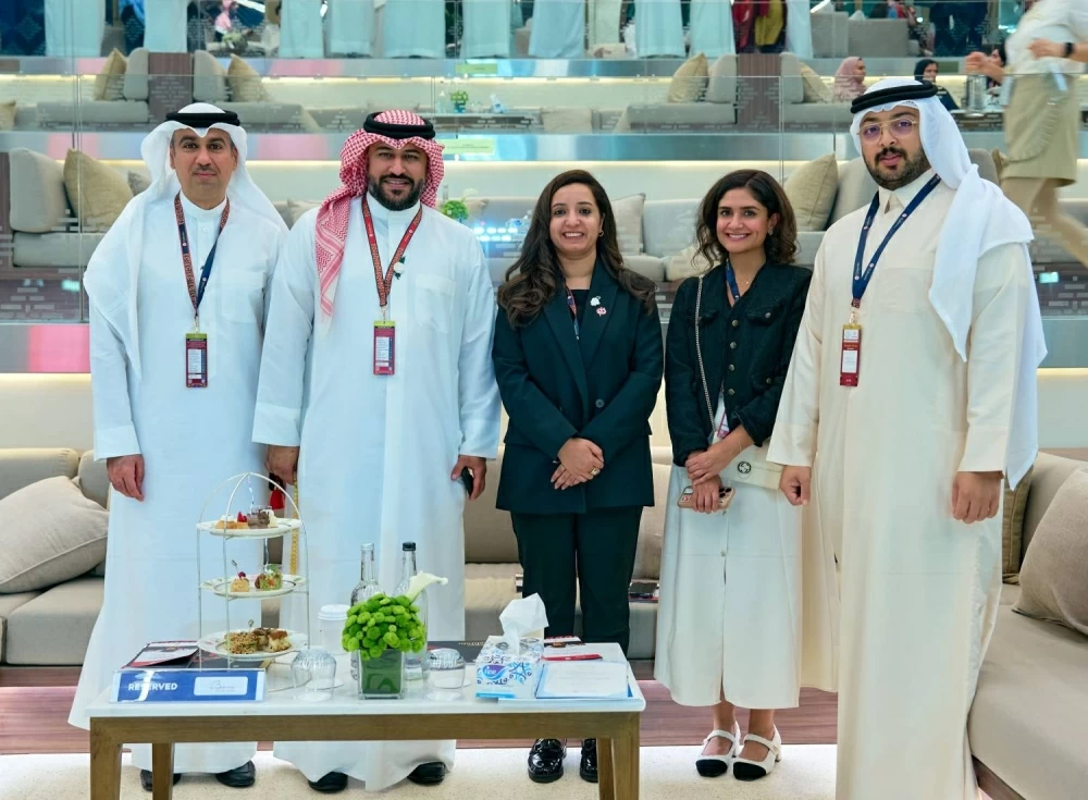 ولي العهد رئيس الوزراء يشهد مهرجان الرفه للإعلام لسباق الخيل