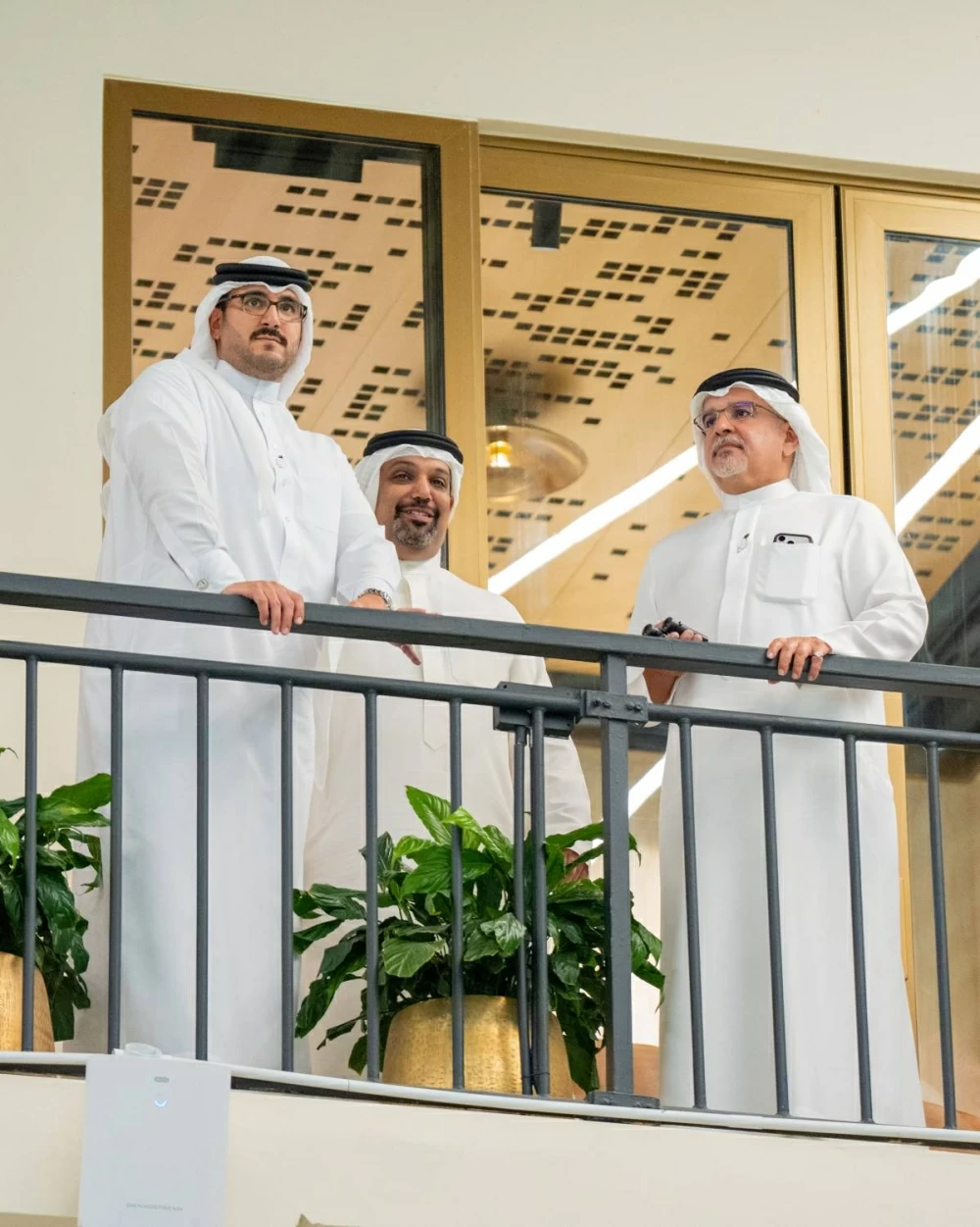 ولي العهد رئيس الوزراء يشهد مهرجان الرفه للإعلام لسباق الخيل