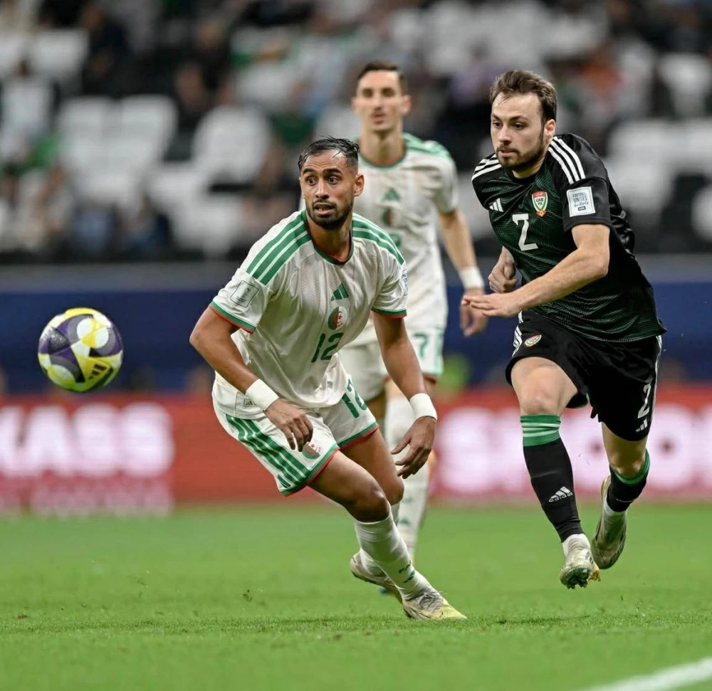 الإمارات يقصي حامل اللقب ويضرب موعداً لملاقاة المغرب بنصف نهائي كأس العرب