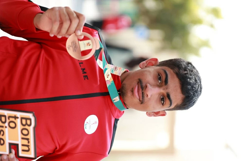 برونزيتان بطعم الإنجاز الأول