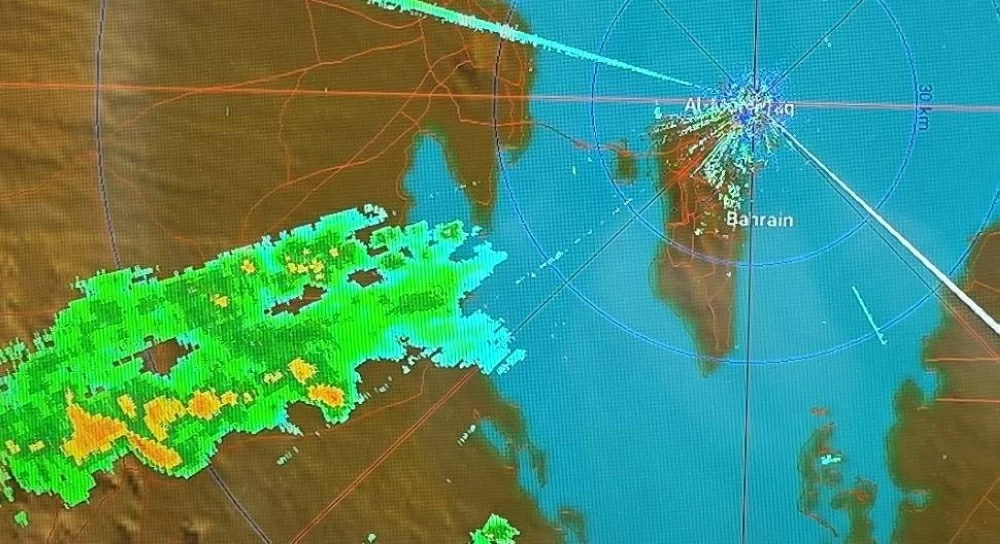 أمطار خفيفة إلى متوسطة تصل إلى البحرين في غضون دقائق