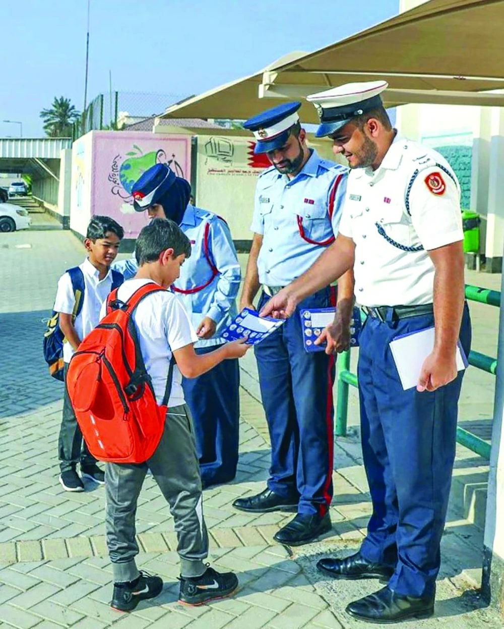 شرطة البحرين.. أمن يُصنع بالشراكة وتعزيز الثقة وترسيخ احترام حقوق الإنسان 