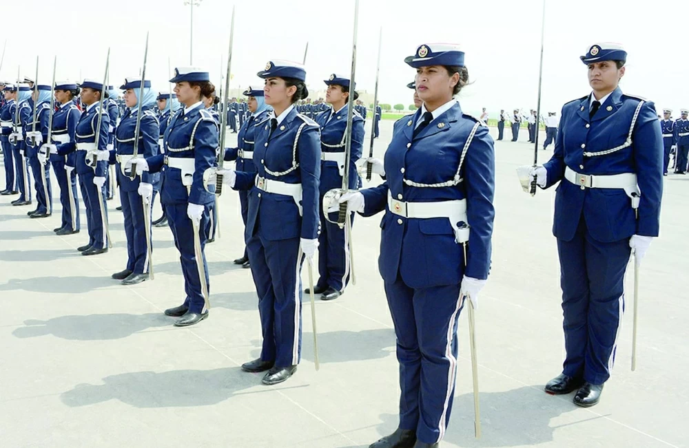 نساء شرطة البحرين.. من الميدان إلى التخصصات الدقيقة في صناعة العدالة