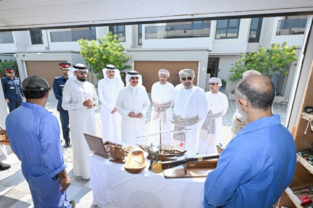 شرطة البحرين تمضي بخطى واثقة نحو المستقبل ...الولاء والإخلاص رسالتها والتطوير والتحديث منهجها