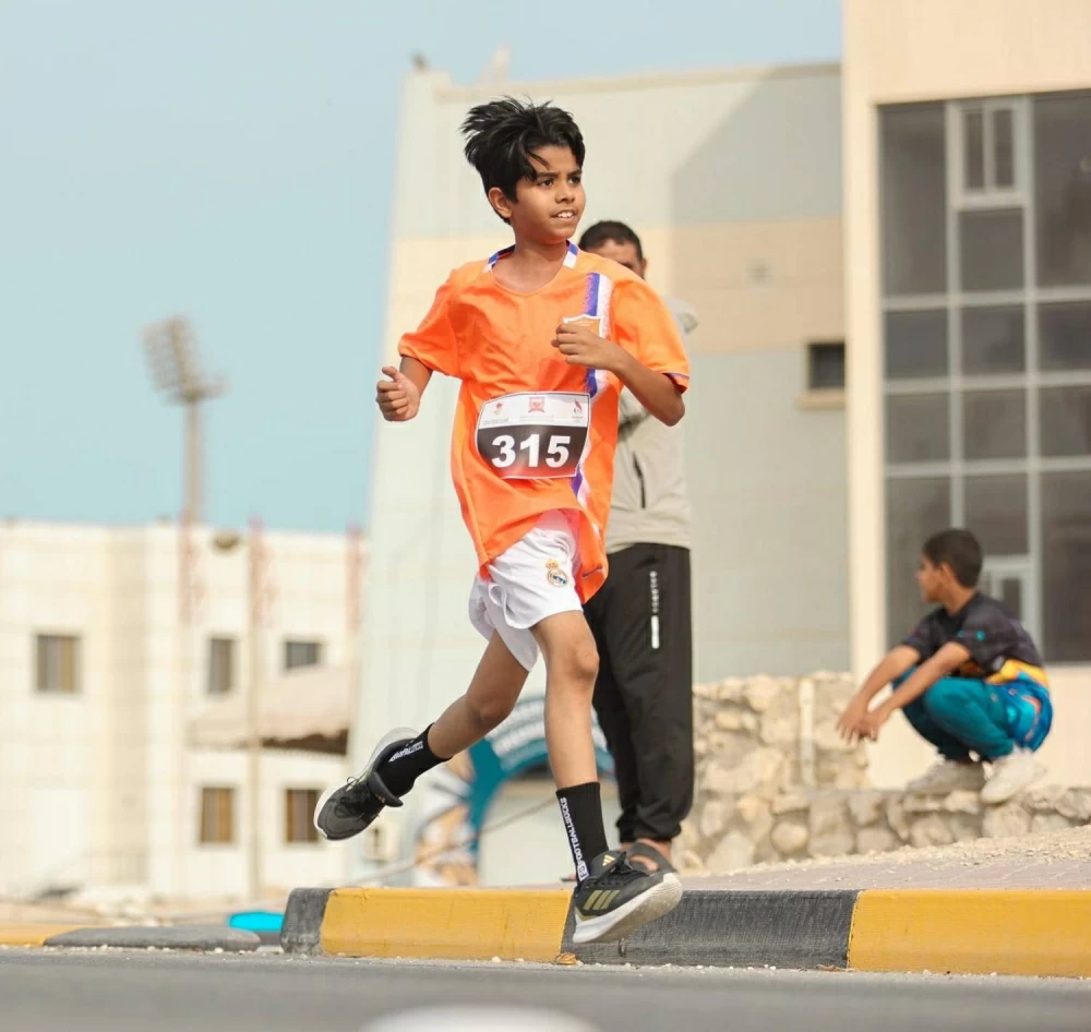 نادي البحرين يكسب بطولة الناشئين والحالة يحصد لقب العموم