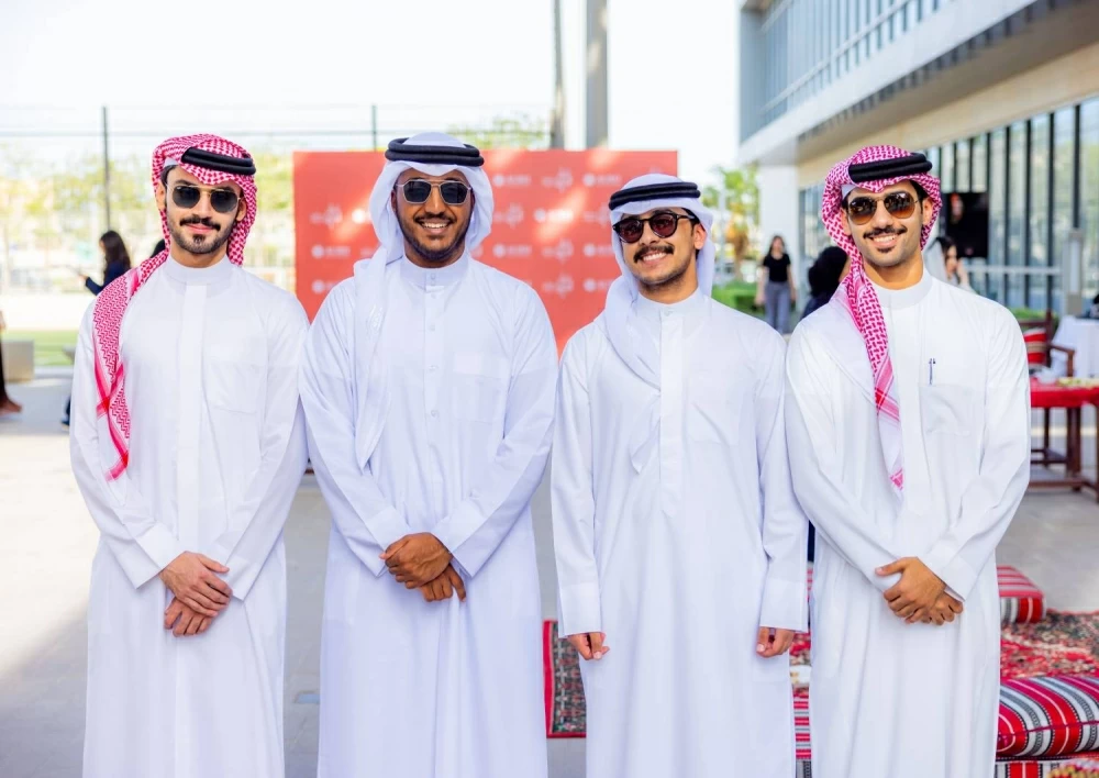 الجامعة الأمريكية بالبحرين تحتفي بالأعياد الوطنية للمملكة