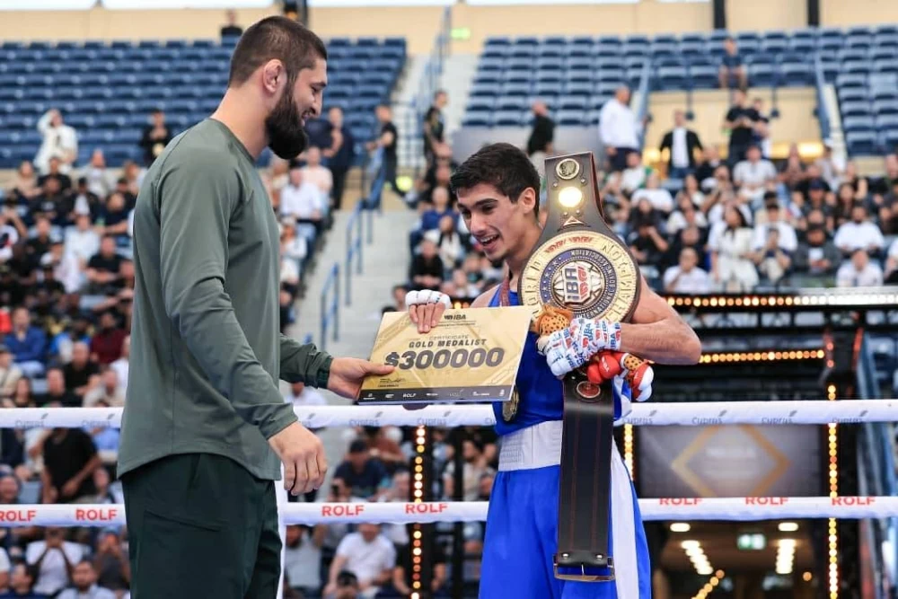 روسيا تتصدر قائمة الميداليات في ختام بطولة العالم للملاكمة بدبي