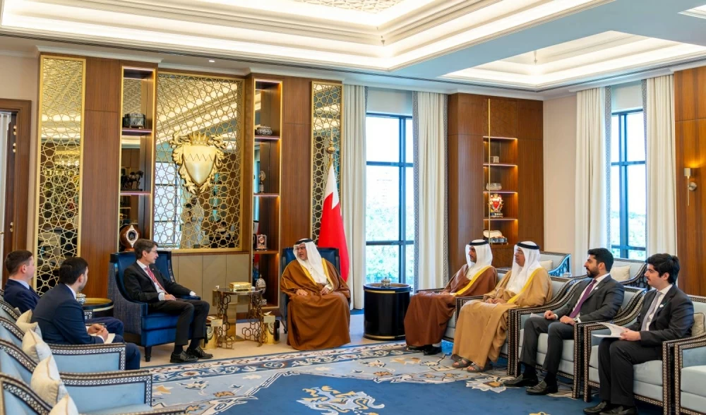 ولي العهد رئيس الوزراء يستقبل سفير ألمانيا لدى البحرين