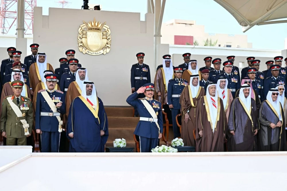 وزير الداخلية : هذه الوزارة السيادية يستقيم أمرها بالولاء والإخلاص ويمس سمعتها ما هو عكس ذلك ولم ولن أسمح إلا بما يرفع شأنها ويصون مكانتها