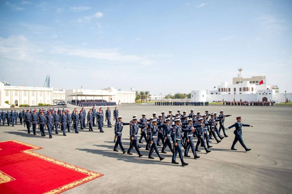 وزير الداخلية : هذه الوزارة السيادية يستقيم أمرها بالولاء والإخلاص ويمس سمعتها ما هو عكس ذلك ولم ولن أسمح إلا بما يرفع شأنها ويصون مكانتها