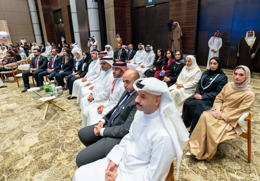 ولي العهد رئيس الوزراء يتفضل بتشريف حفل الذكرى الـ10 لإطلاق برنامج رئيس مجلس الوزراء لتنمية الكوادر الحكومية