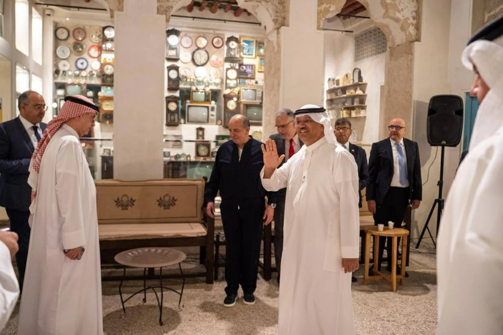 "الخارجية" تنظم جولة ثقافية للسفراء العرب في مهرجان ليالي المحرق