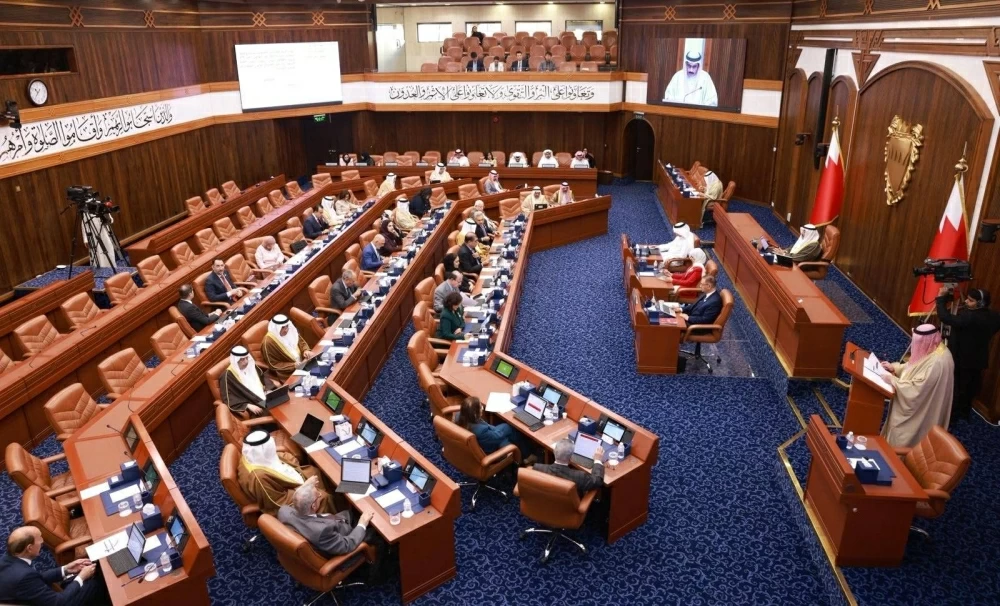 &laquo;الشورى&raquo;: فرض سقف صارم لتصاريح العمل يُكبّل السوق ولا يحقق هدفه