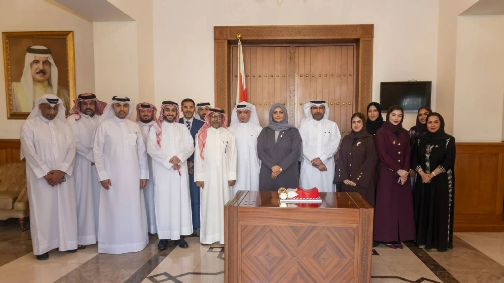 المحكمة الدستورية تحتفي بالأعياد الوطنية 