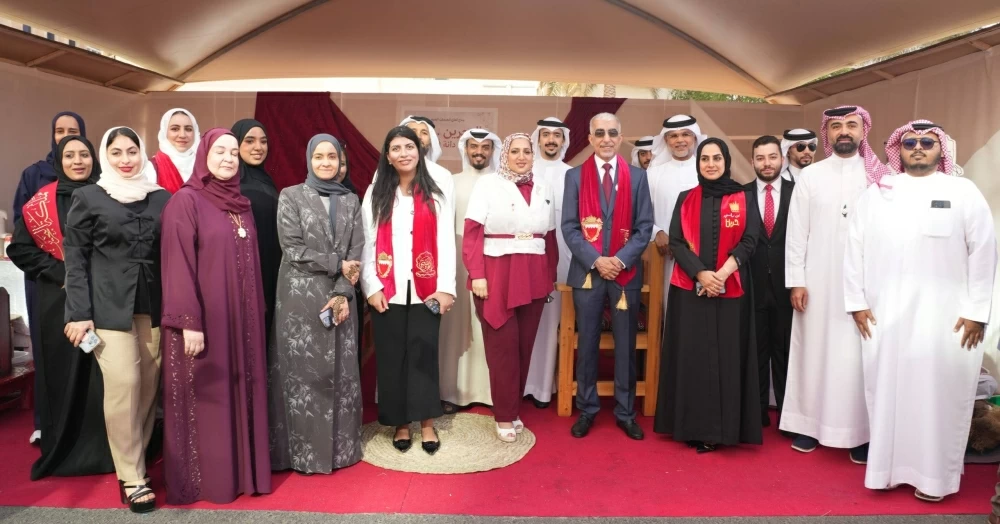 وزير الأشغال يشيد بمنجزات مملكة البحرين ويؤكد مواصلة العمل لتحقيق المزيد من النجاحات