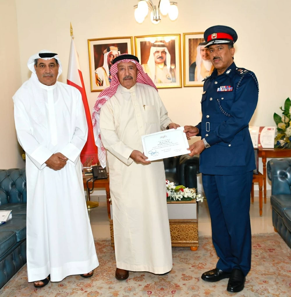 محافـظ المحـرق يترأس اجتماع اللجنة الأمنية بالمحافظة