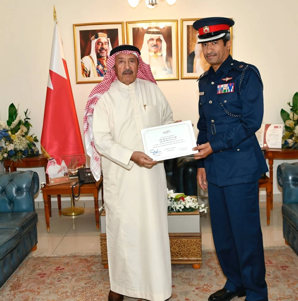 محافـظ المحـرق يترأس اجتماع اللجنة الأمنية بالمحافظة